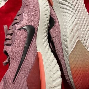 Nike Women's Epic React 9.5